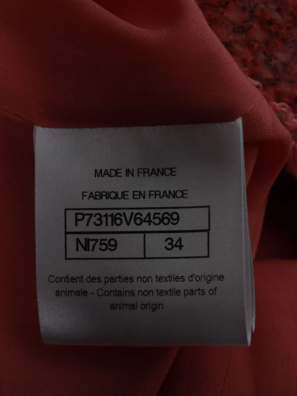 Pre-owned Chanel 2021-2022 Métiers D'art Runway Tweed Feather-trimmed Blazer In Pink