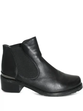 Stuart Weitzman