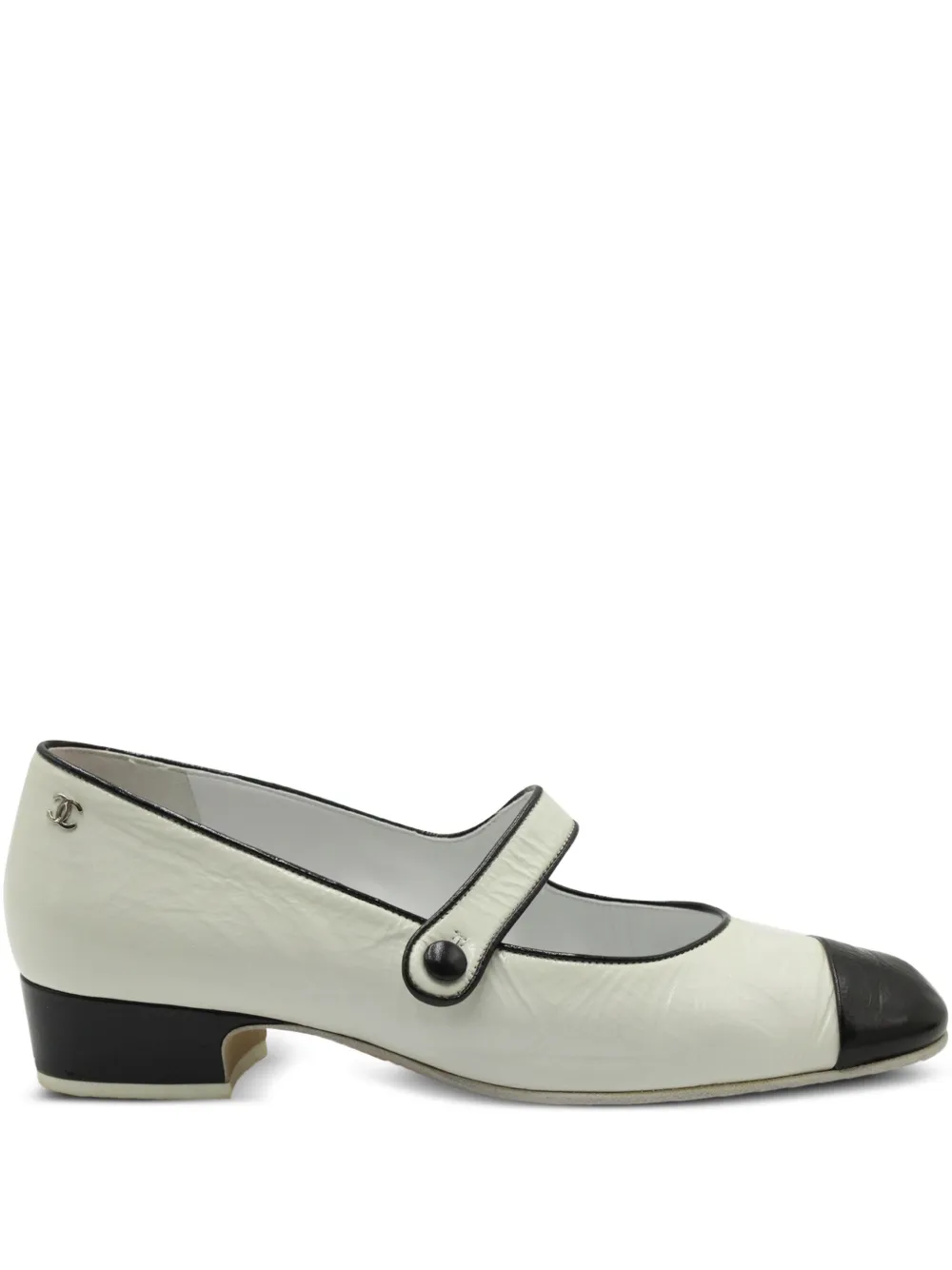CHANEL Pre-Owned two-tone flat pumps | White | Image 1