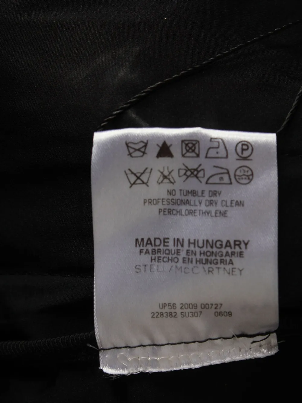 Pre-owned Stella Mccartney Wide-sleeve Coat In Black
