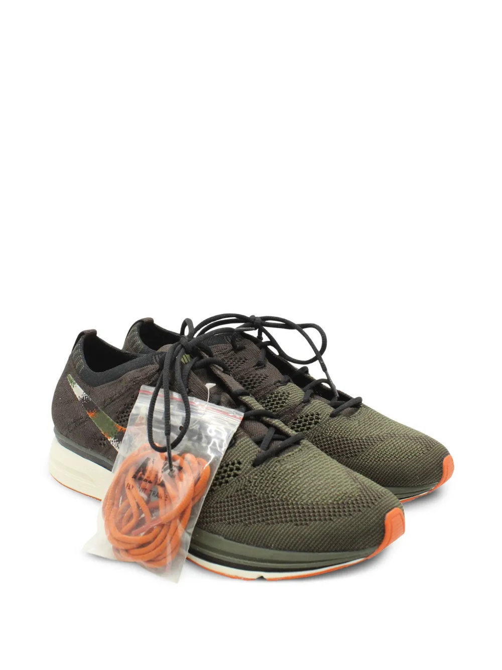 Nike Vintage Flyknit sneakers | Image 2