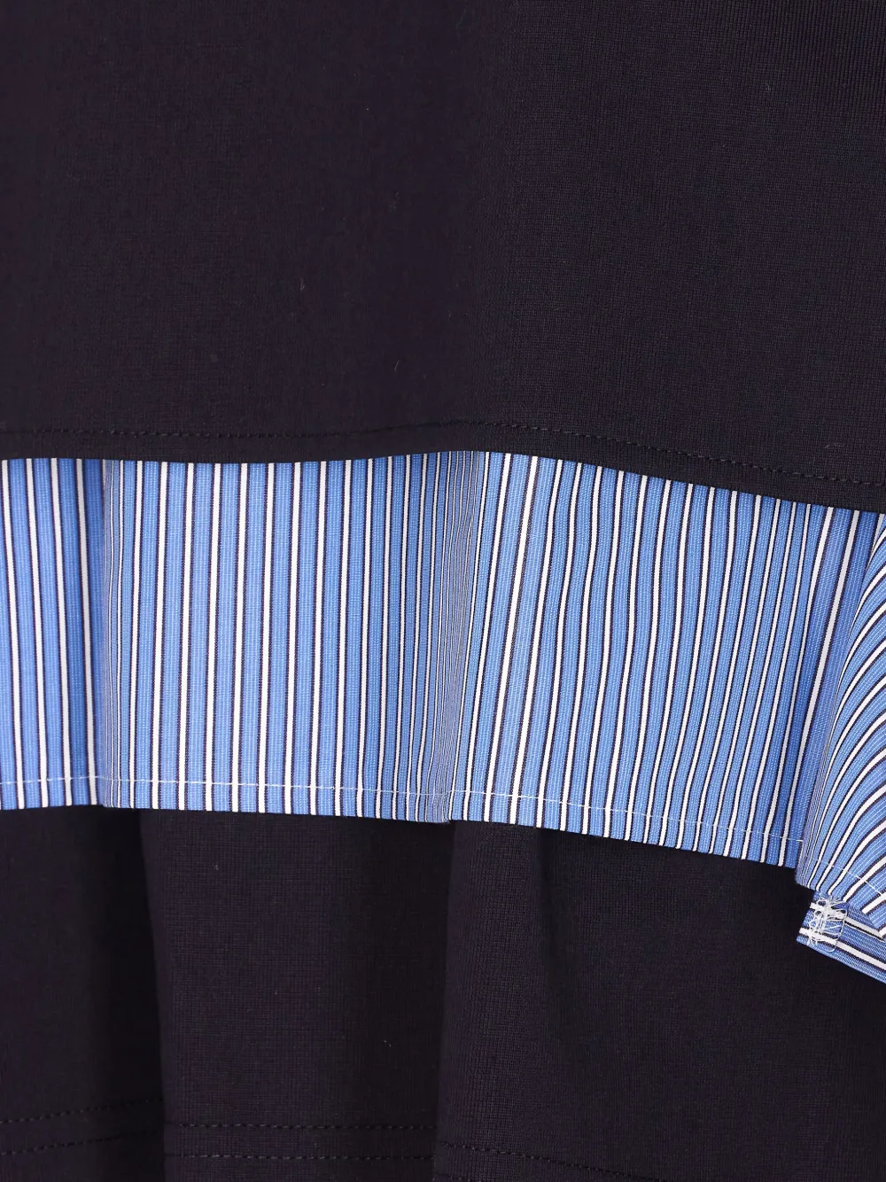 Sacai Pocket Asymmetrical Hem T-shirt In Blue