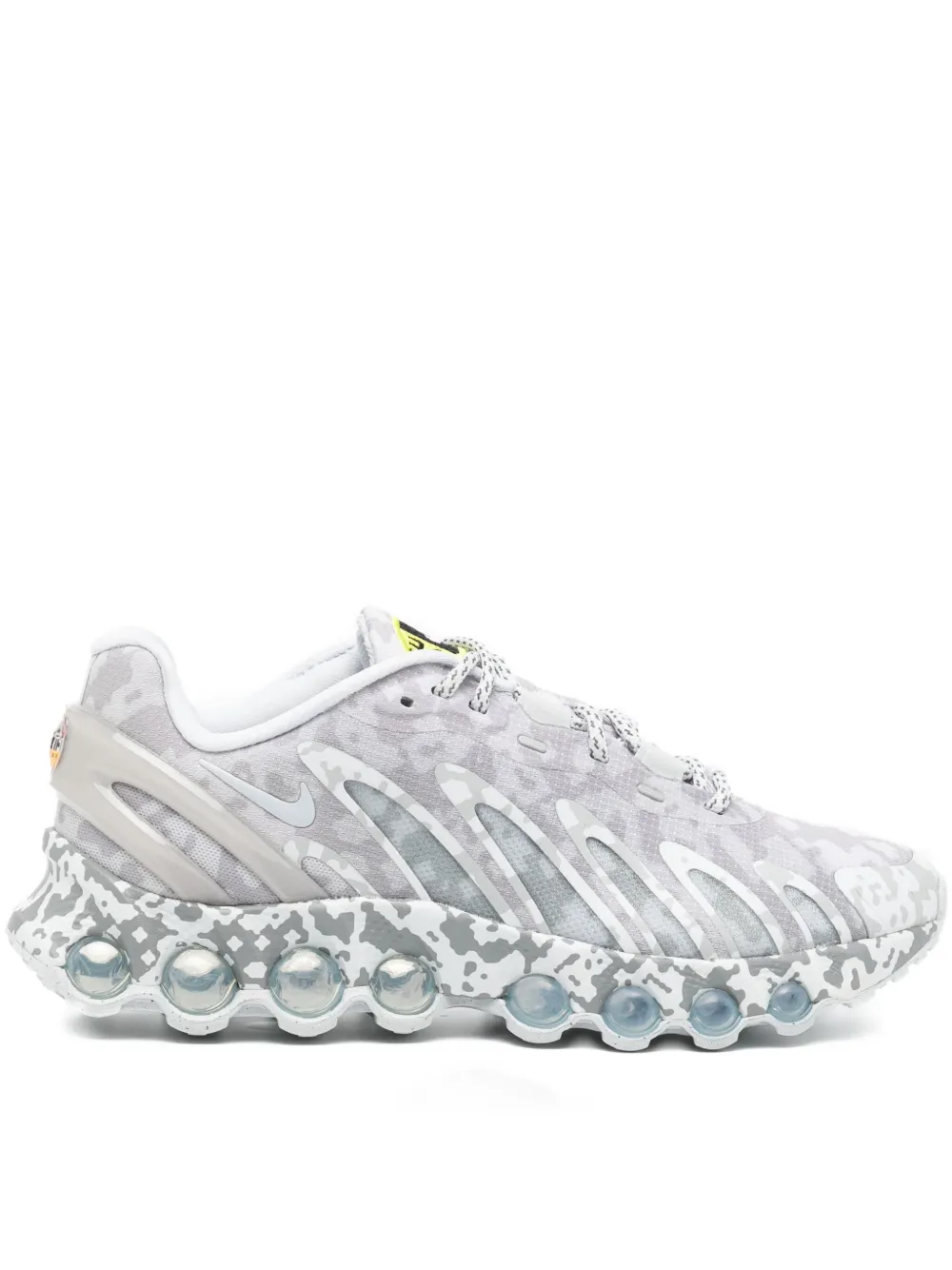 Nike Air Max Dn8 Sp Sneakers In Silver