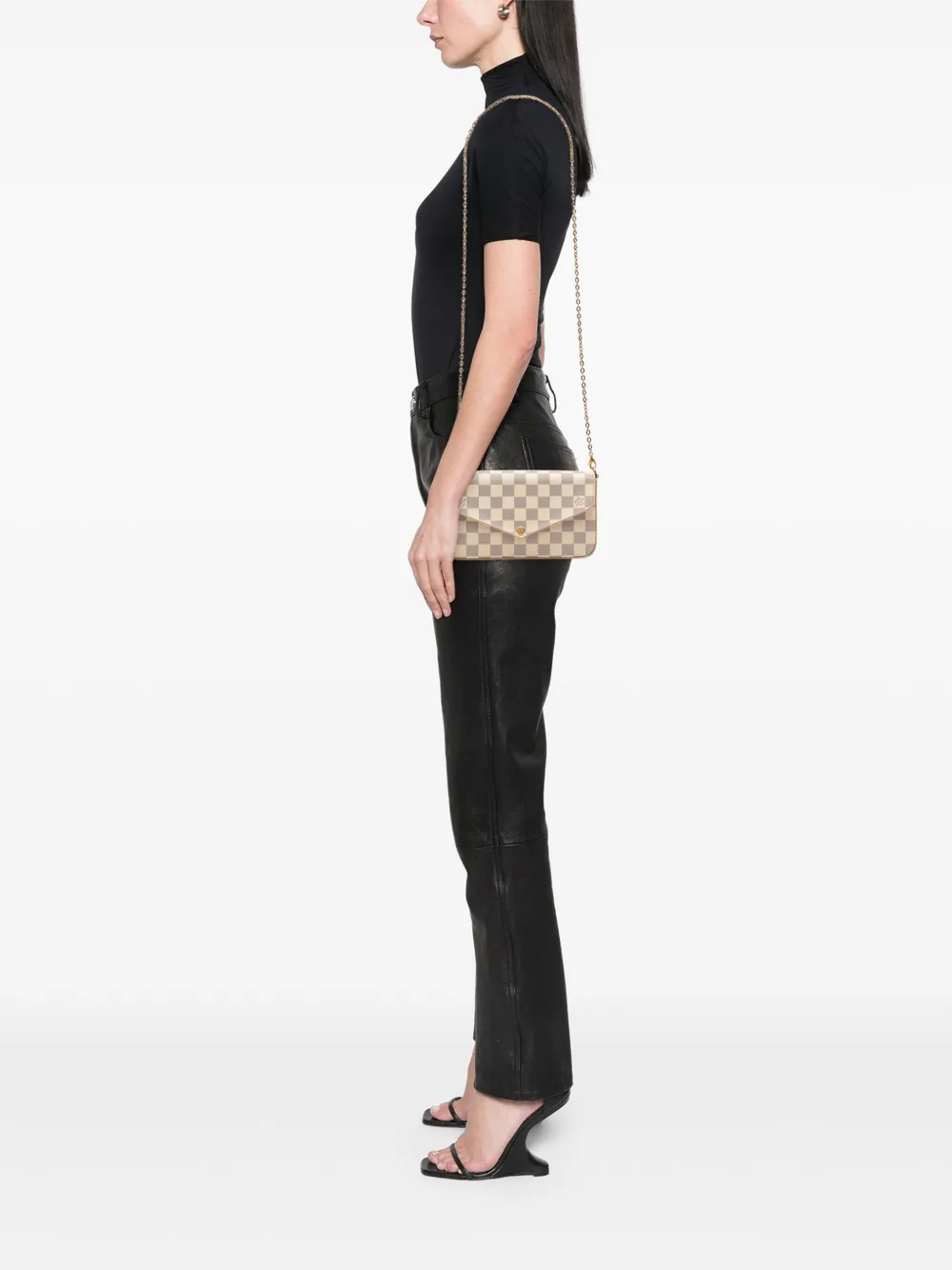 Louis Vuitton Pre-Owned 2018 Damier Azur Pochette Felicie crossbody bag | Pre-Owned | Image 2