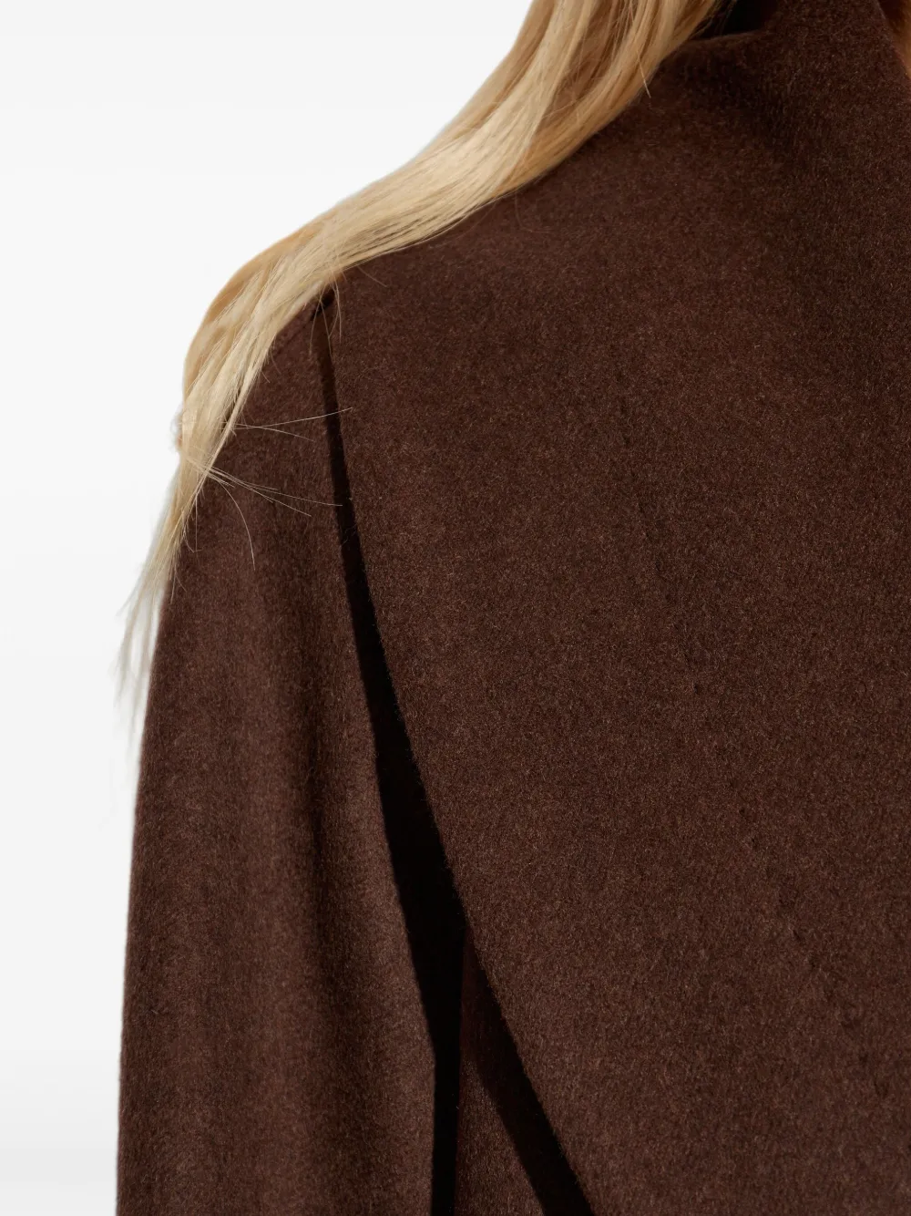 Max Mara Quatto jack met dubbele rij knopen Bruin