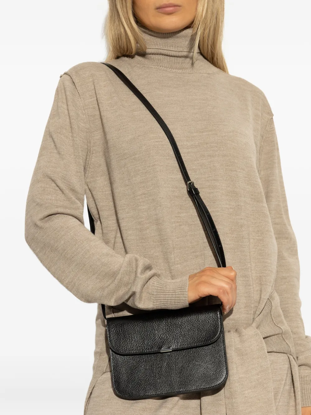 Lemaire Soft Tab Messenger Bag In Black