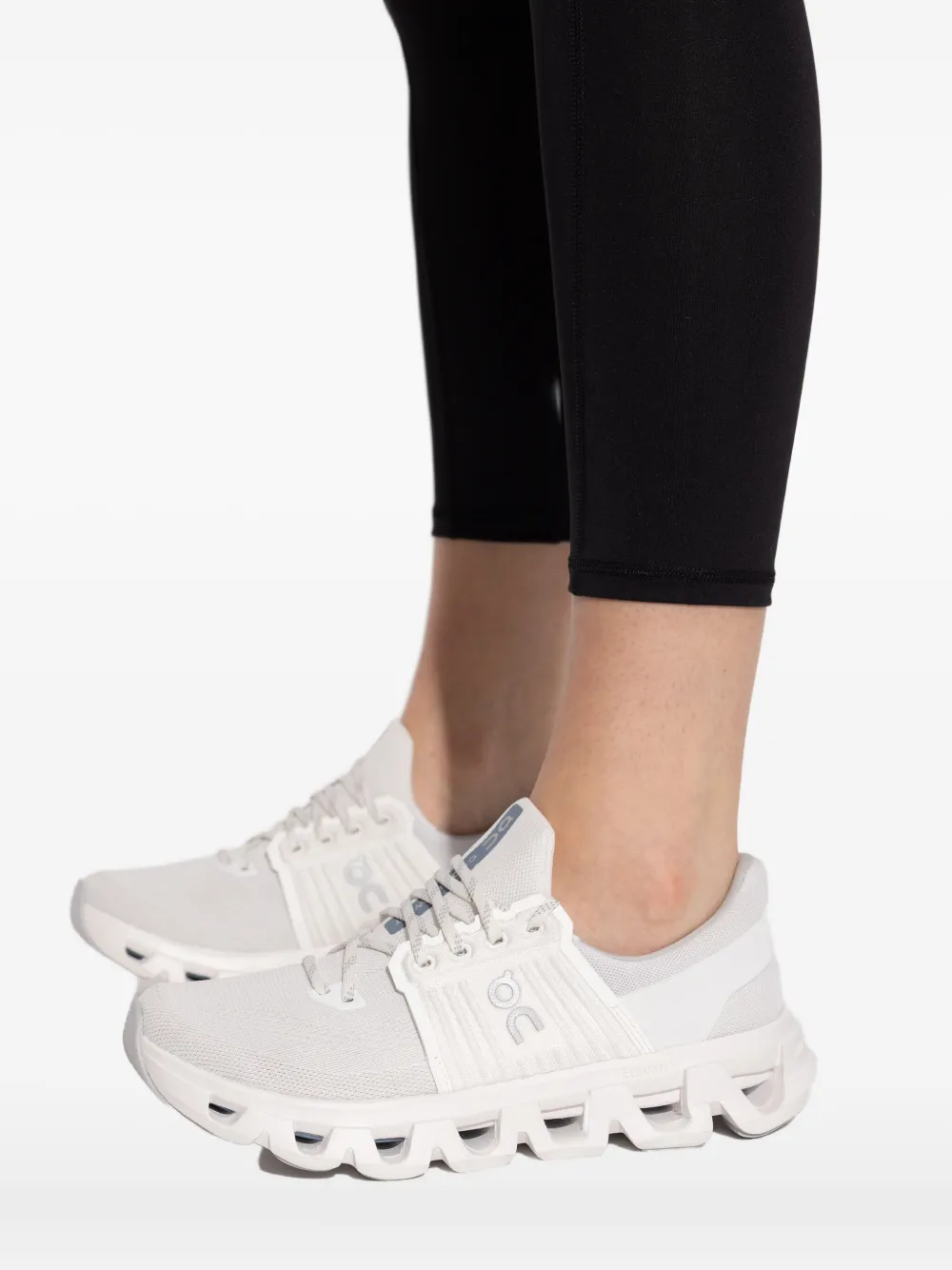 On Running Cloudswift Ad Sneakers In White