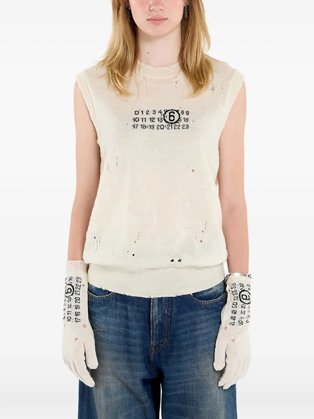 MM6 Maison Margiela Numeric-logo distressed knitted vest - Toni neutri
