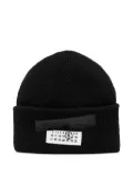MM6 Maison Margiela number-patch beanie - Black