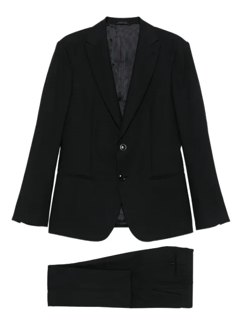 Giorgio Armani traje con botones