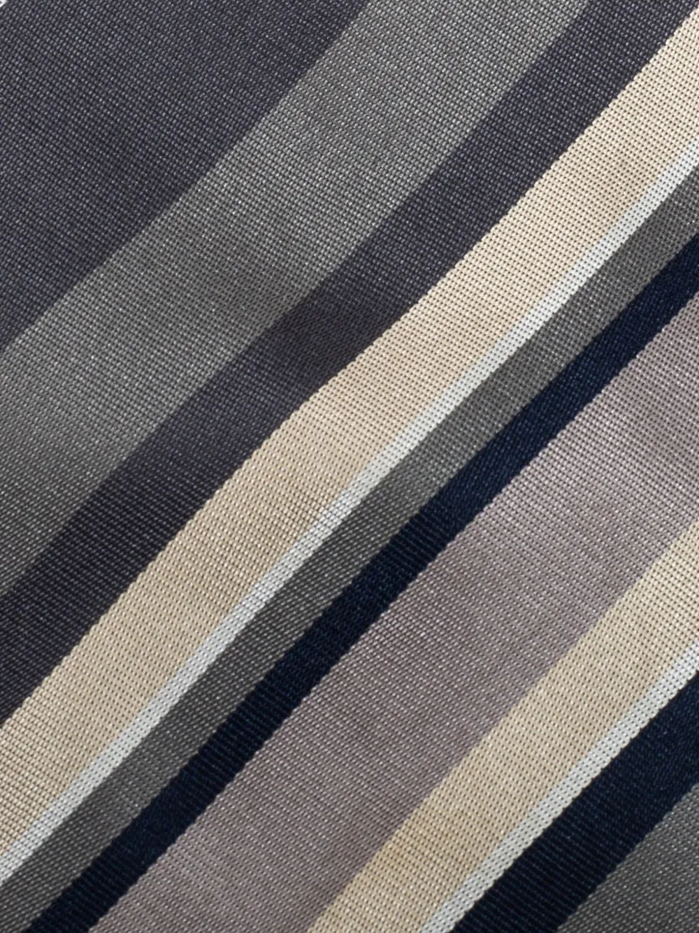 Saint Laurent Pre-Owned 695415 Grey | Image 2