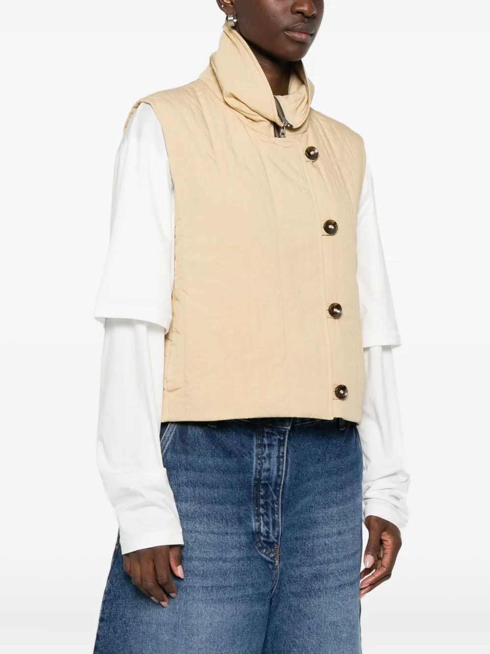 Low Classic Quilted Gilet In Neutral