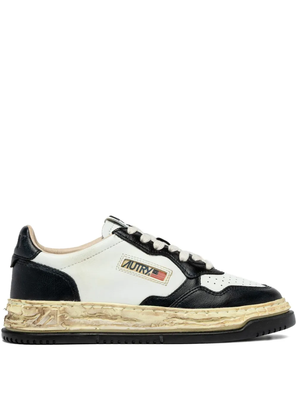 Autry Medalist low-top sneakers White