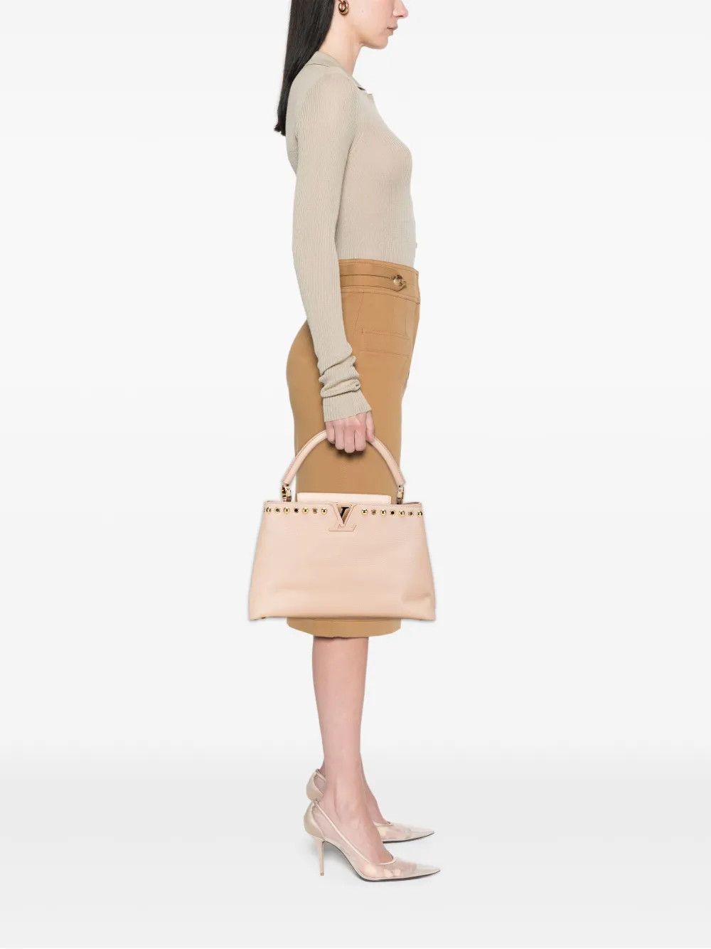 Louis Vuitton Pre-Owned 2017 Taurillon Studdy Capucines MM satchel | Pre-Owned | Image 2