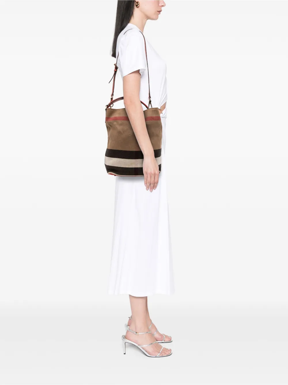 Burberry Pre-Owned 2000-2017 Medium Mega Check Canvas Ashby Bucket Bag satchel | Pre-Owned | Image 2