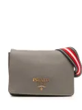 Prada Pre-Owned 2000-2025 Vitello Daino Flap crossbody bag - Brown