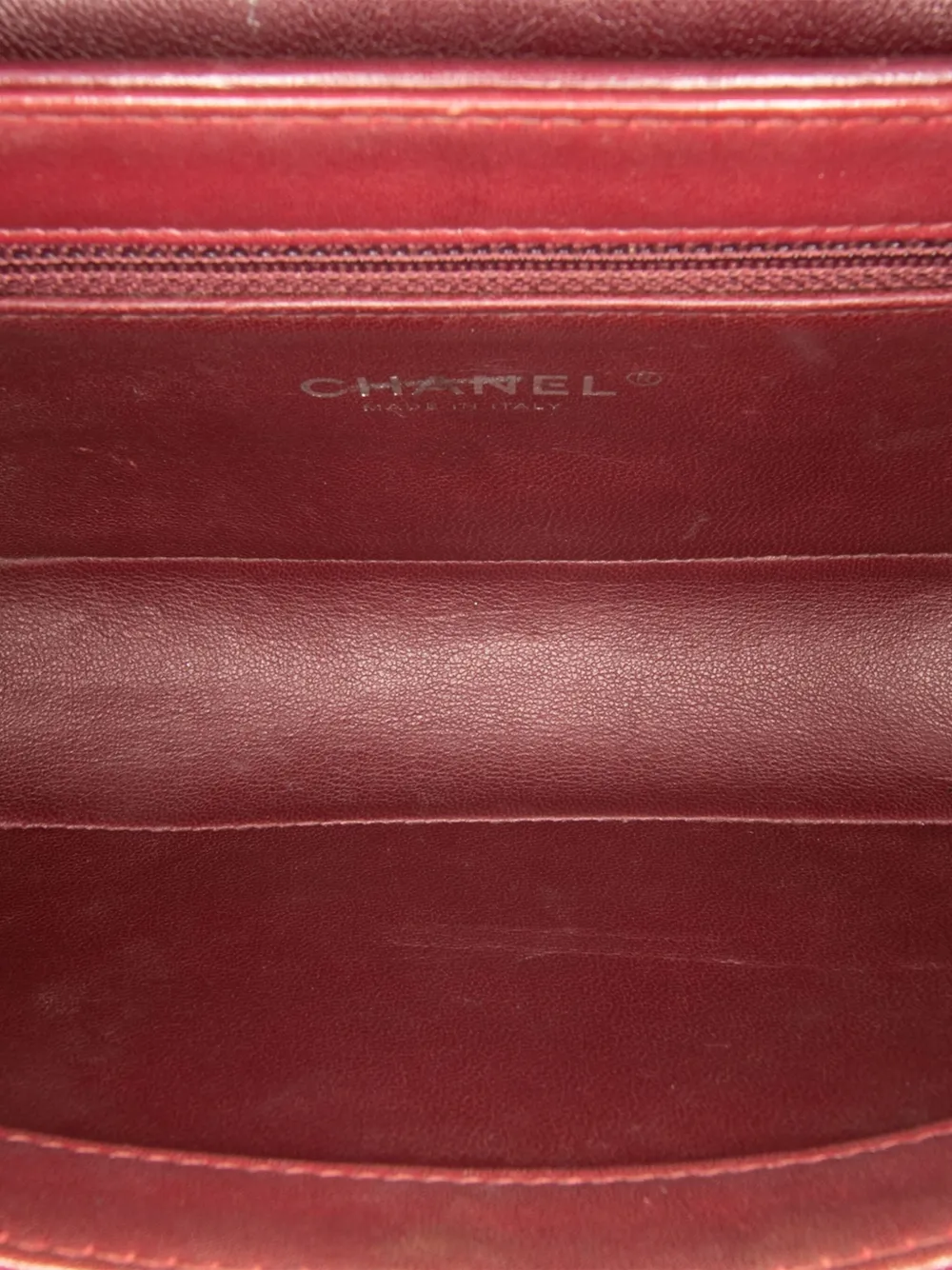 Pre-owned Chanel 2018 Cc Stitched Calfskin Chain Flap Satchel In Red