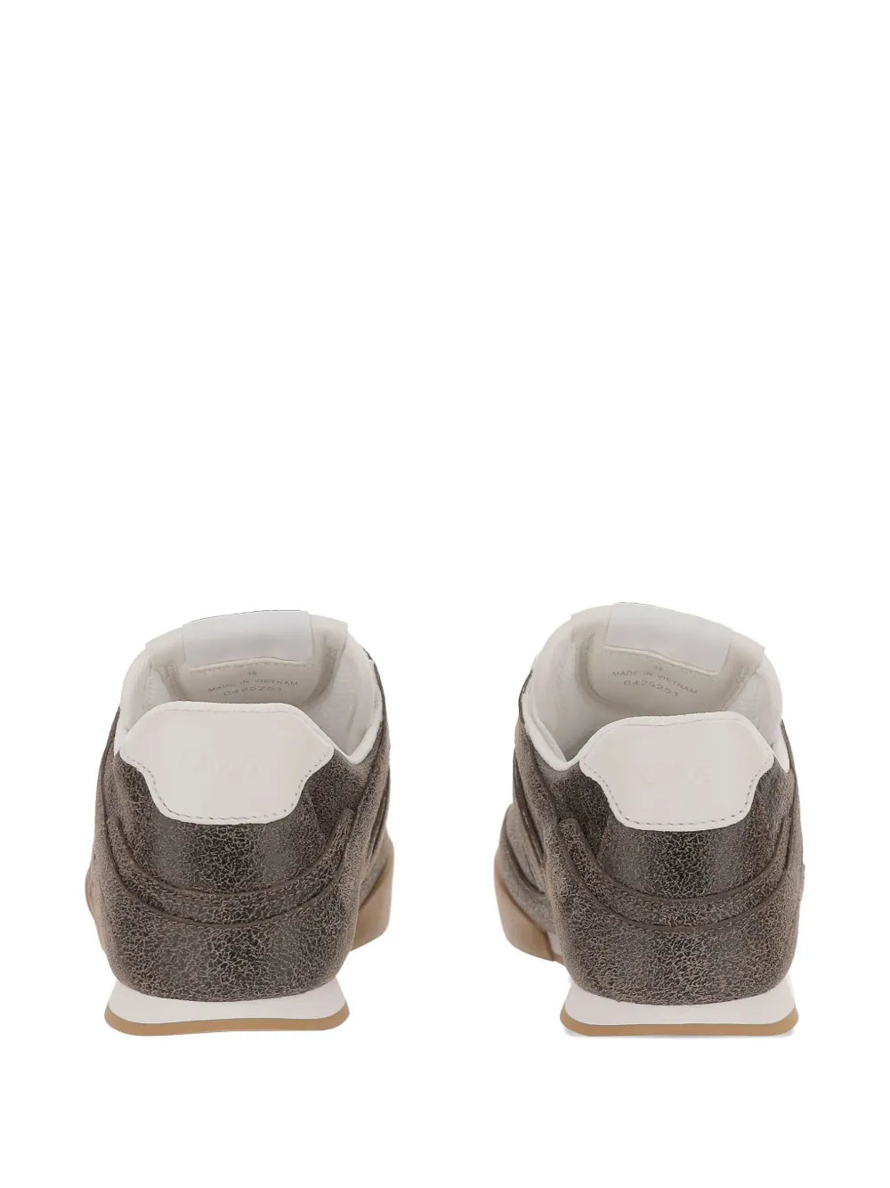 Chloé Chloe Kick Panelled Leather Sneakers In Gray