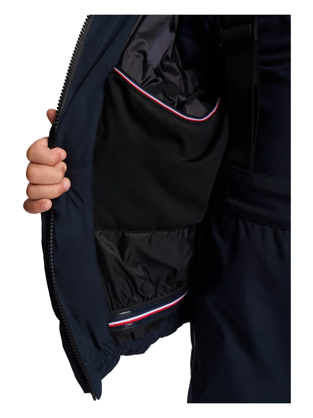 绗缝连帽填充外套