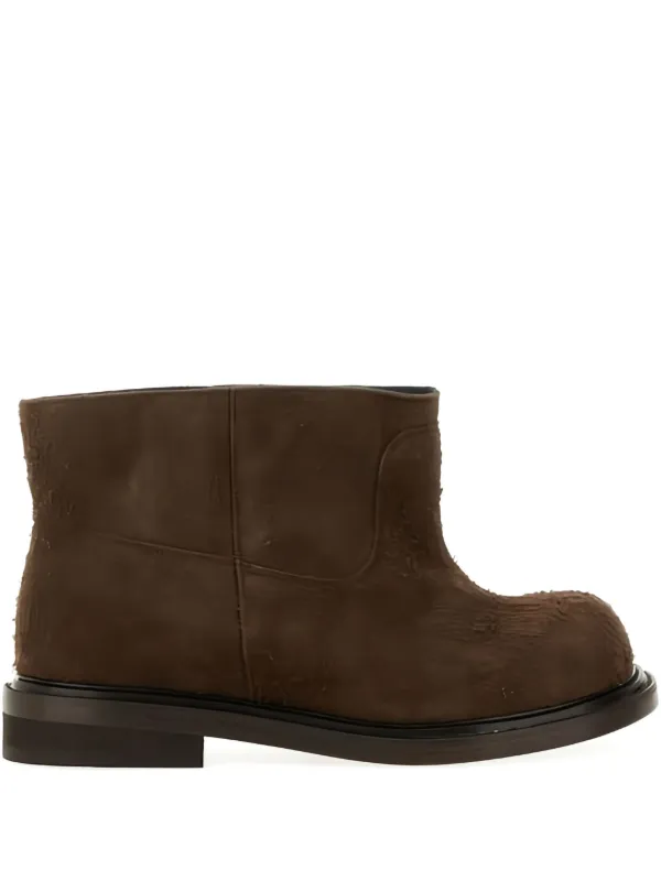 Moschino Suede Round-toe Boots in Brown