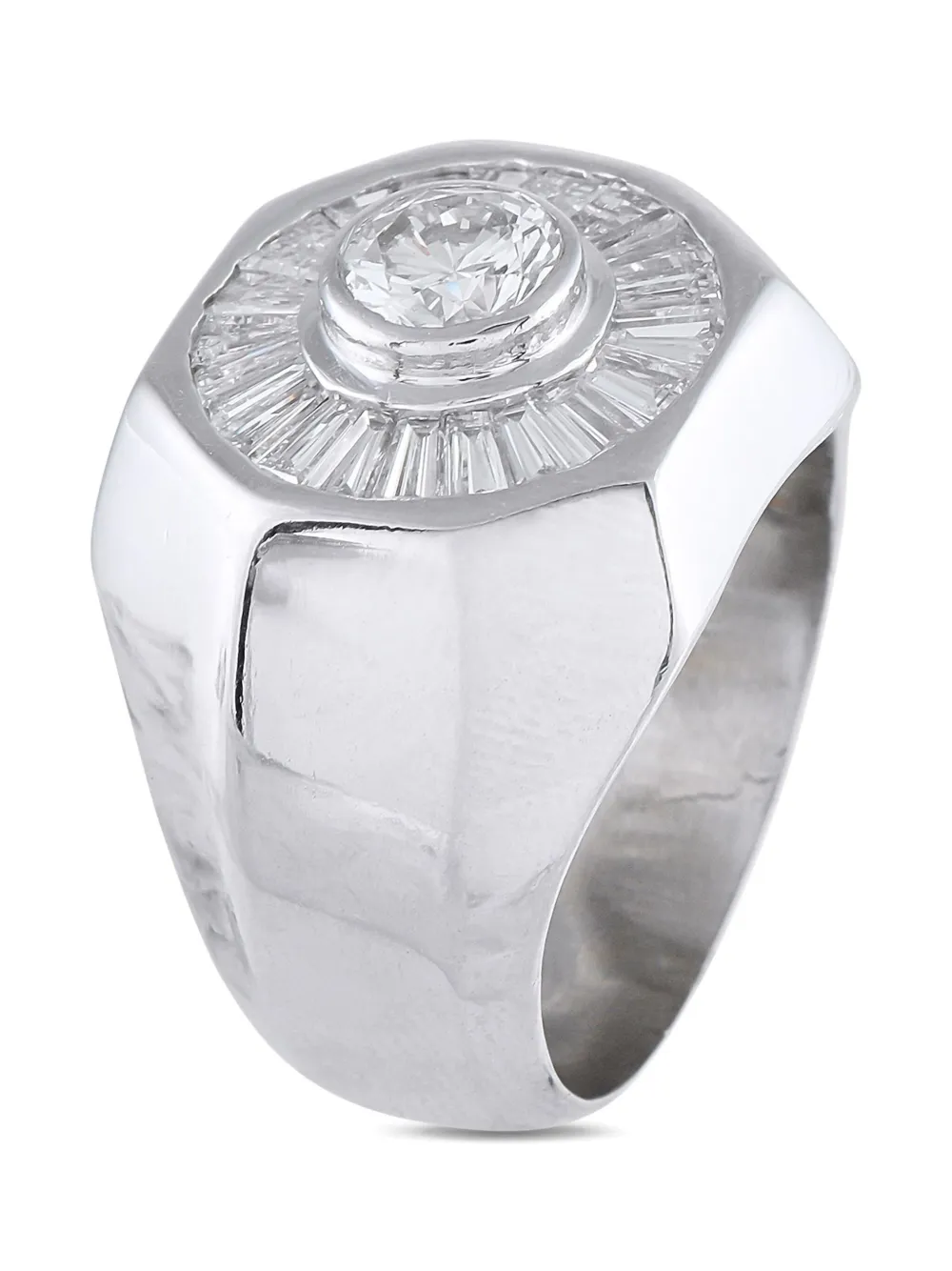 LB Exclusive 18K white gold diamond ring | Image 2