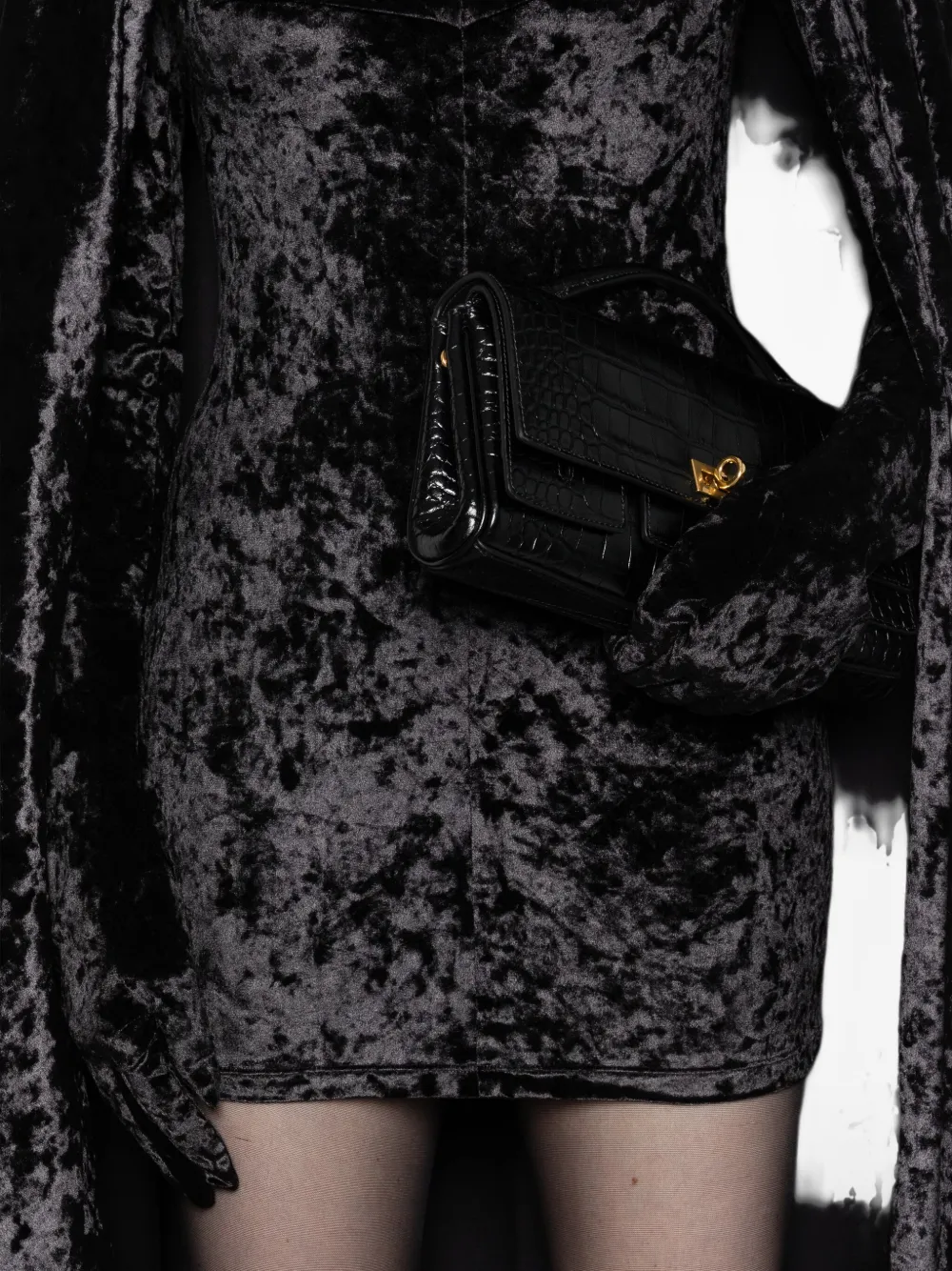 Chb Christian Boaro Velvet Long-sleeve Gloves Dress In Black