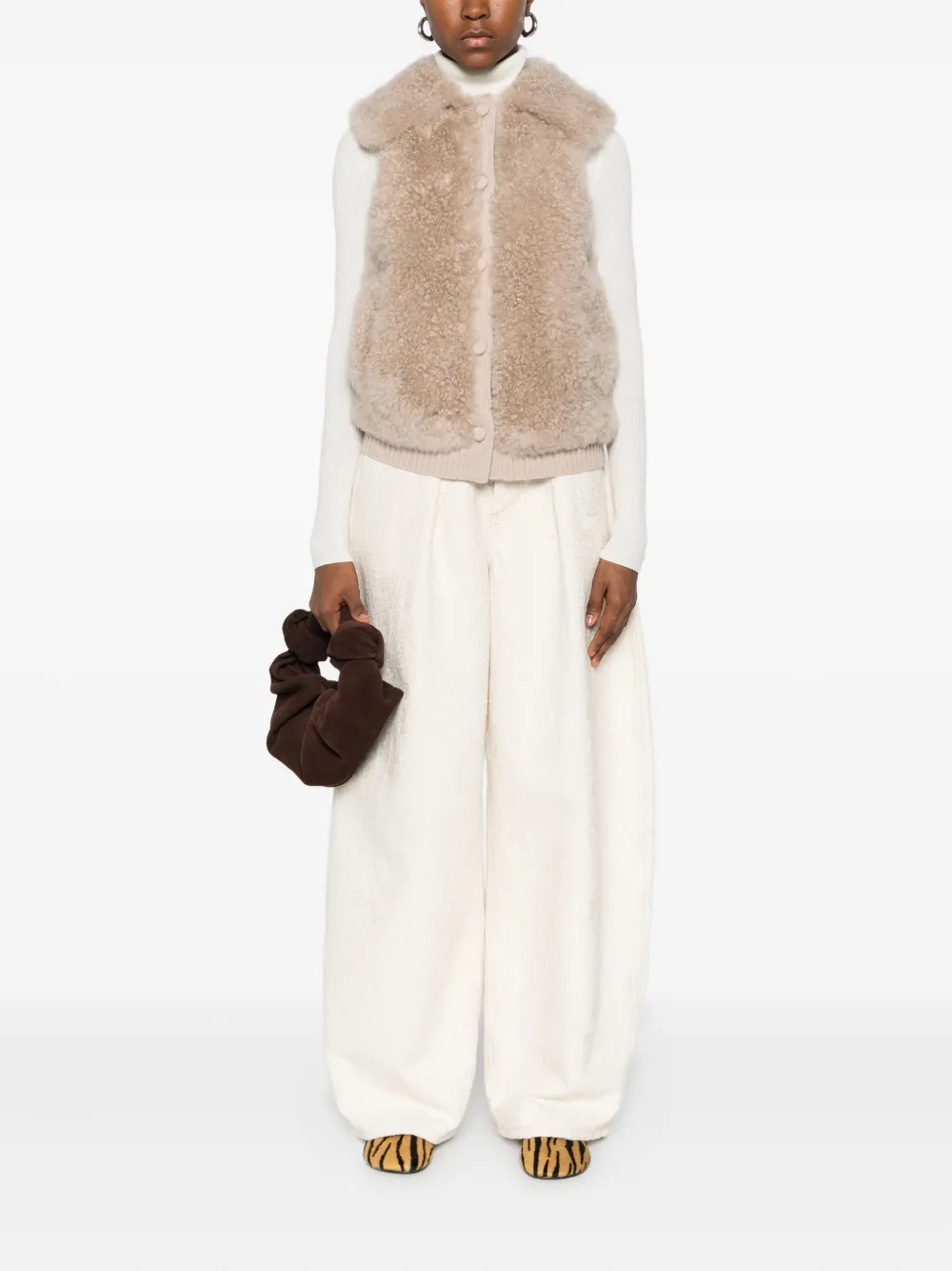 Yves Salomon Textured Gilet In Neutral