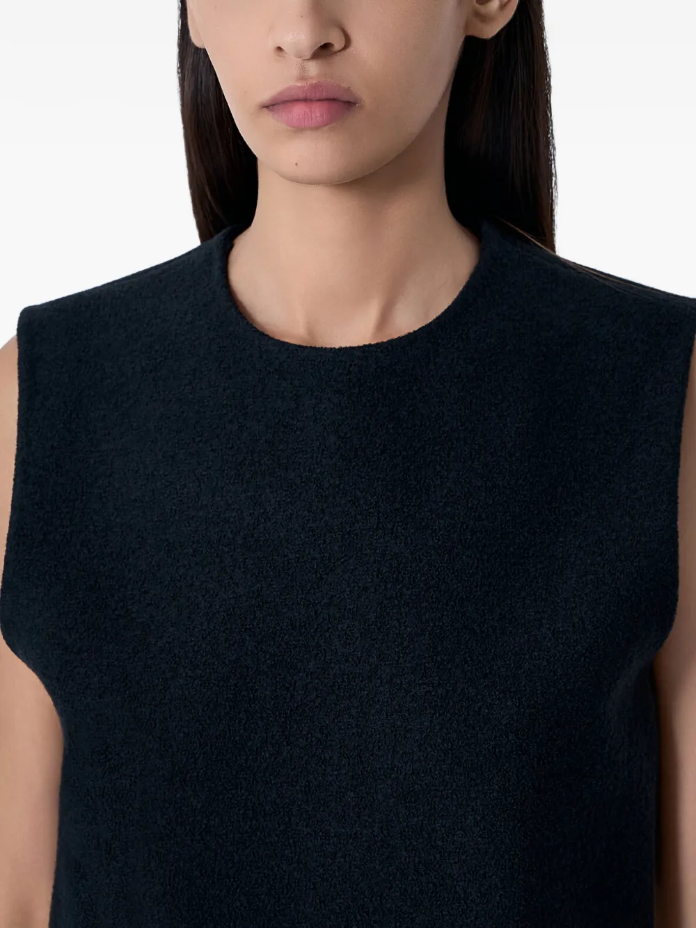 Rier Round-neck Midi Dress in Black, view 4