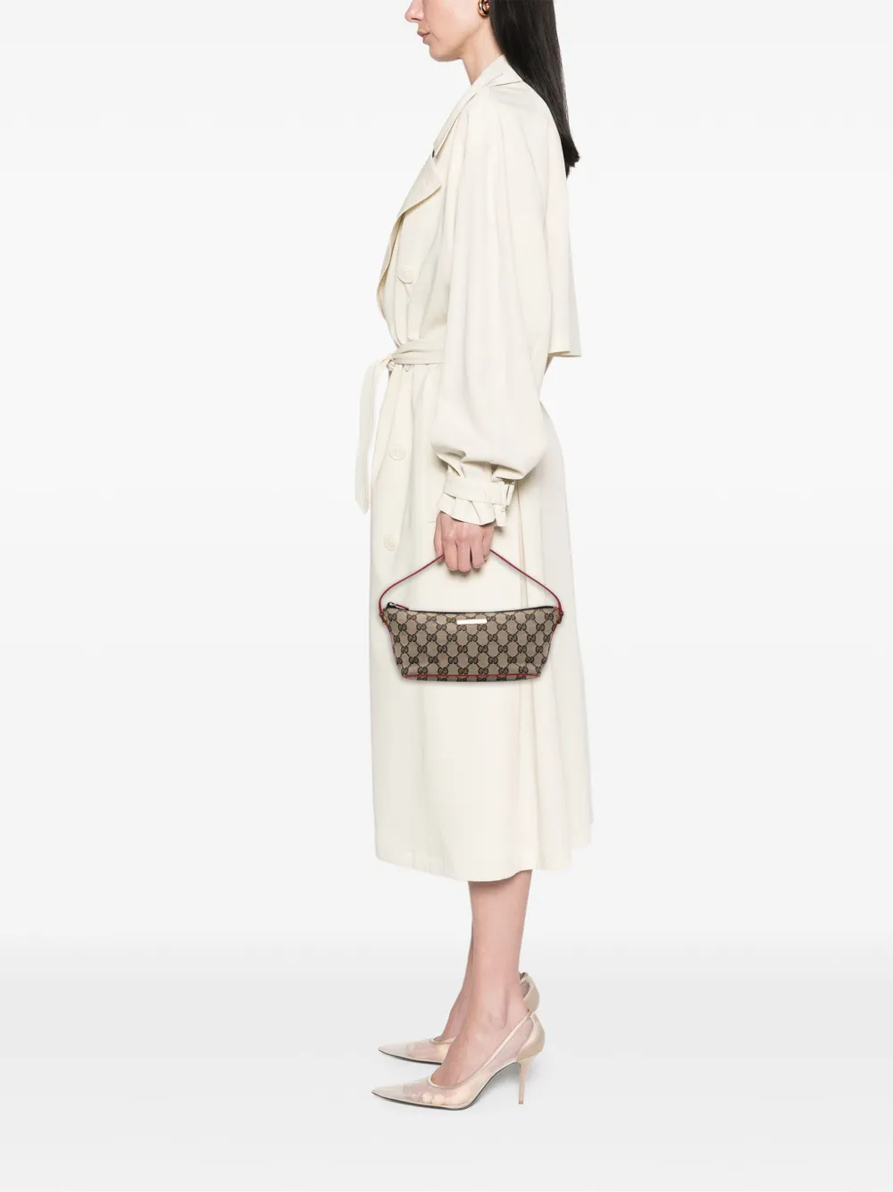Pre-owned Gucci 2000-2015 Gg Canvas Boat Shoulder Bag In Brown