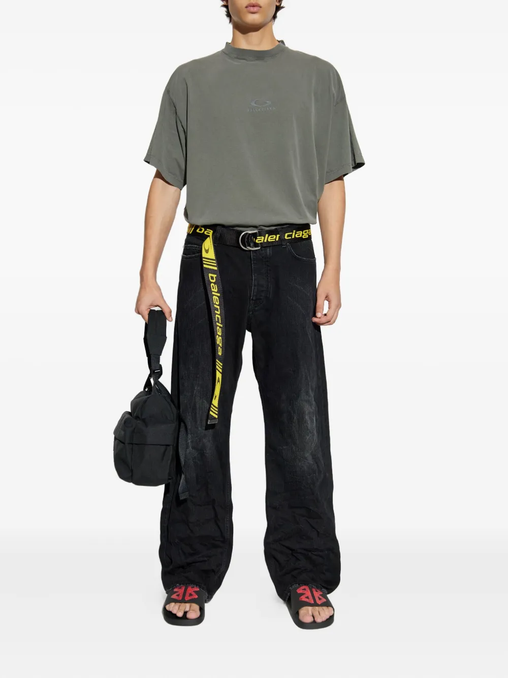 Balenciaga logo-embroidered T-shirt - Grijs