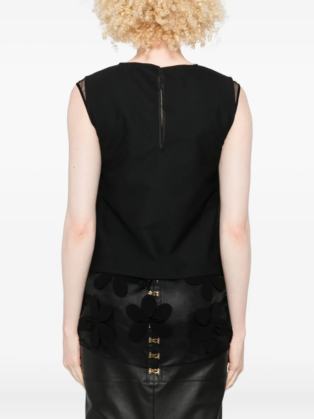 Sleeveless Flower-Applique Blouse