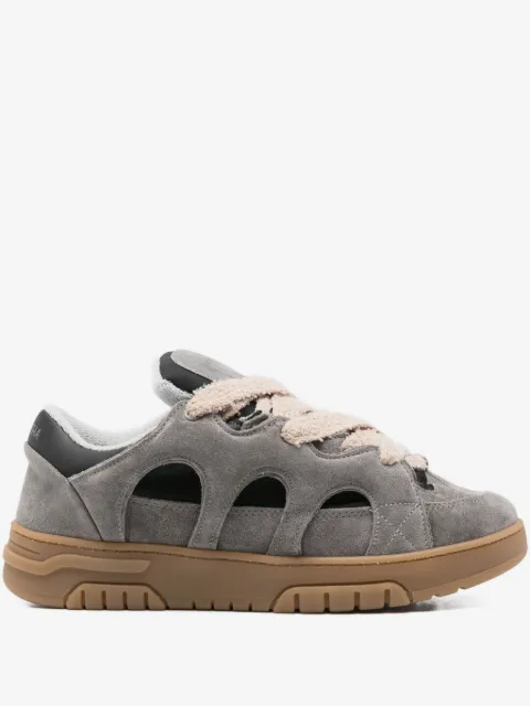 SANTHA tenis con aberturas
