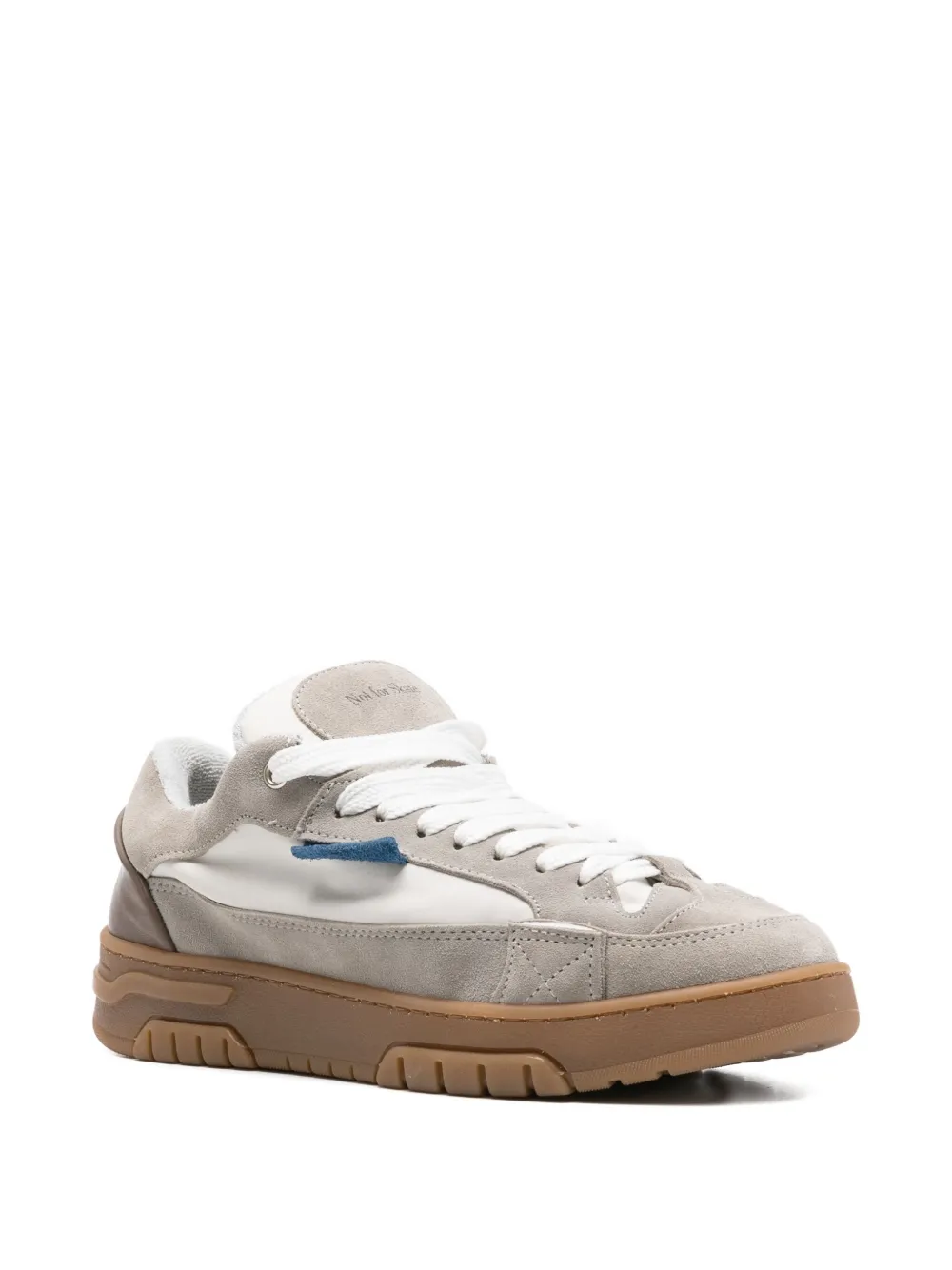 SANTHA baskets Model 1 | baskets basses | Image 2