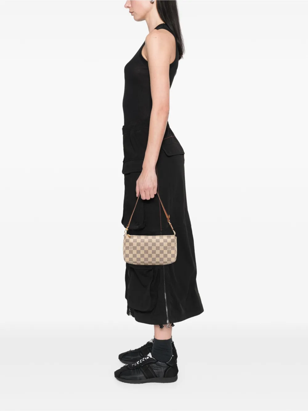 Louis Vuitton Pre-Owned 2012 Damier Azur Pochette Accessoires shoulder bag | Pre-Owned | Image 2