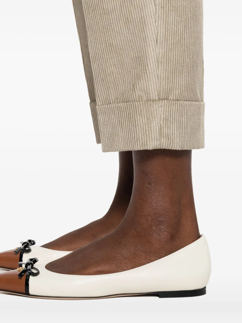 Peserico Corduroy Cuffed Pants In Neutral