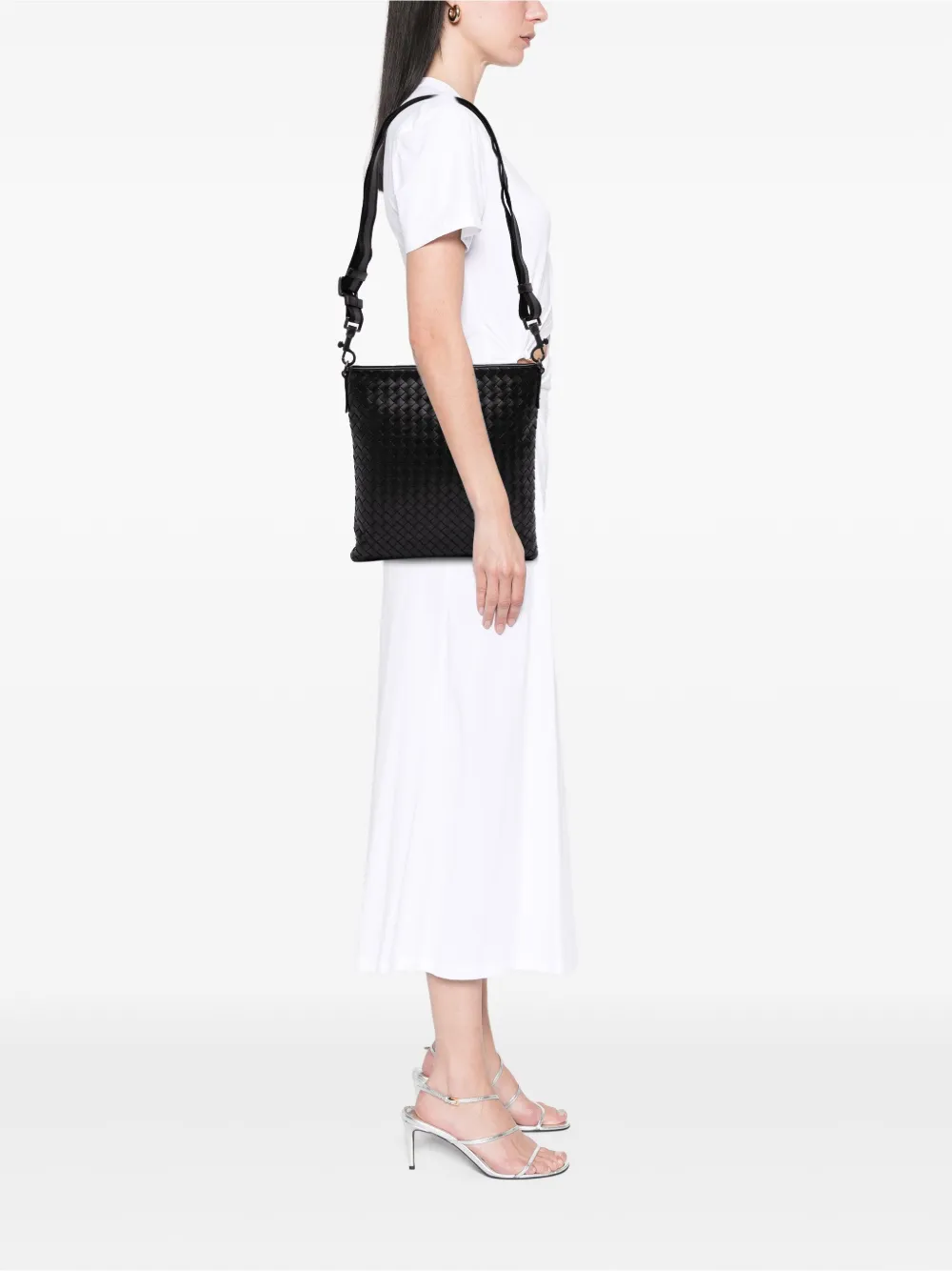 Bottega Veneta Pre-Owned 2012-2025 Nappa Intrecciato VN crossbody bag | Pre-Owned | Image 2