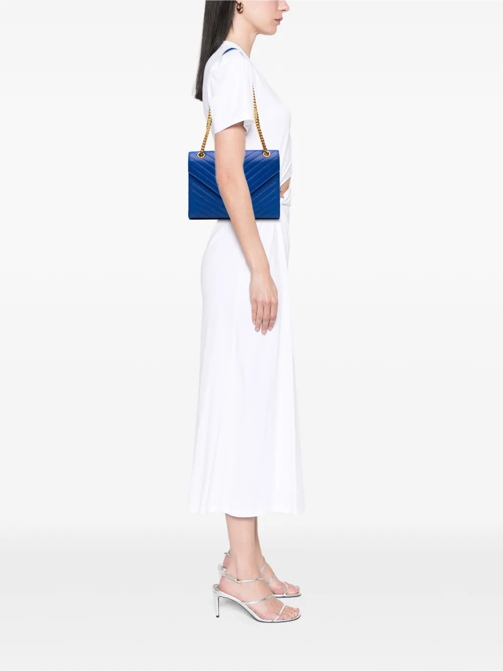 Saint Laurent Pre-Owned 2015 Medium Matelasse Lambskin Monogram Envelope shoulder bag | Pre-Owned | Image 2