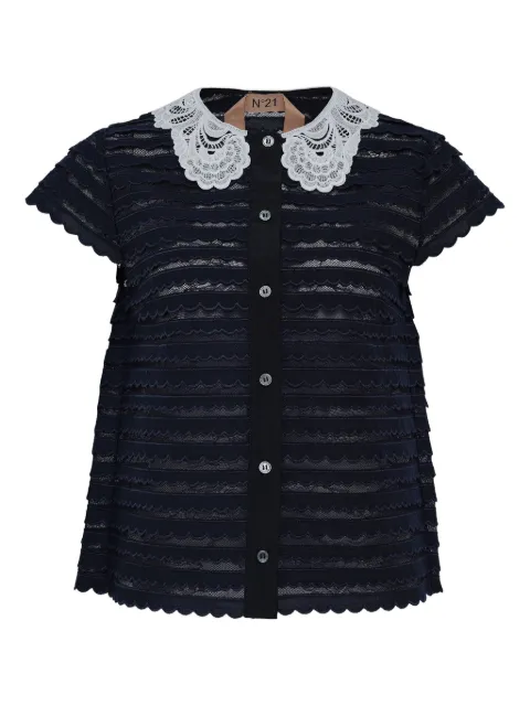 Nº21 top festoneado con cuello peterpan