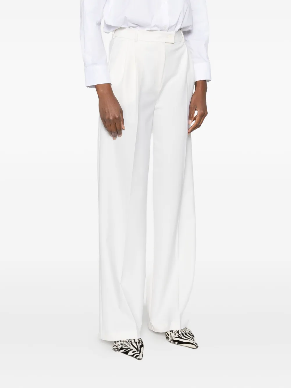 Medeea Loose-fit Straight-leg Trousers In White