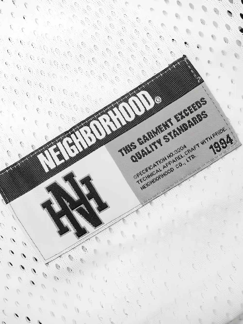 Neighborhood Hockey T-shirt met V-hals Wit