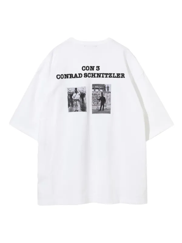 UNDERCOVER CON3 Tシャツ ホワイト Undercover Con 3 megaphone-print T-shirt | White | FARFETCH