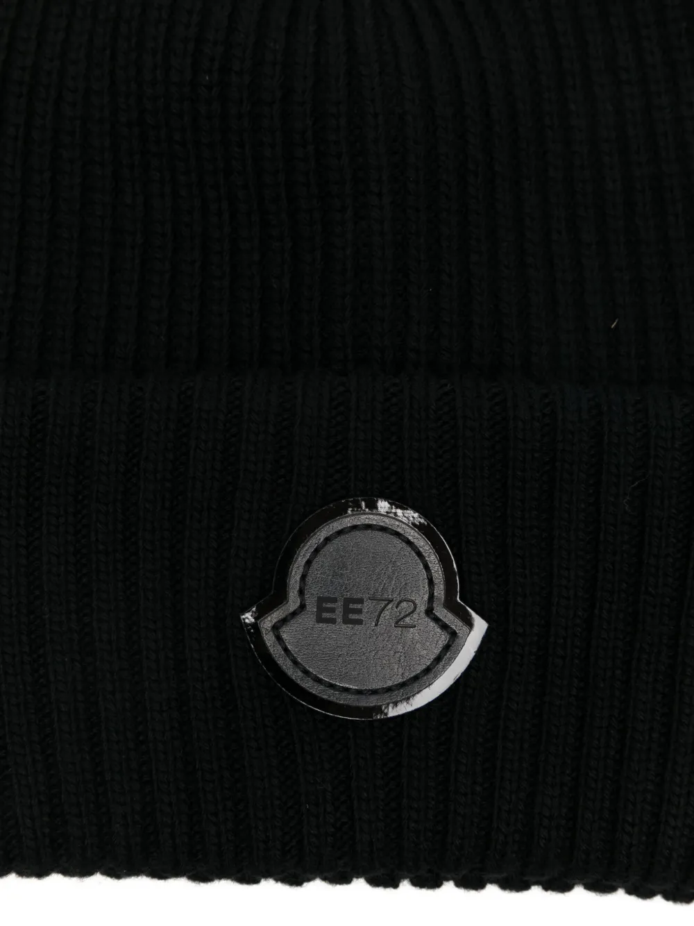 Moncler X Ee72 By Edward Enninful Ribbed Logo-patch Beanie In Black