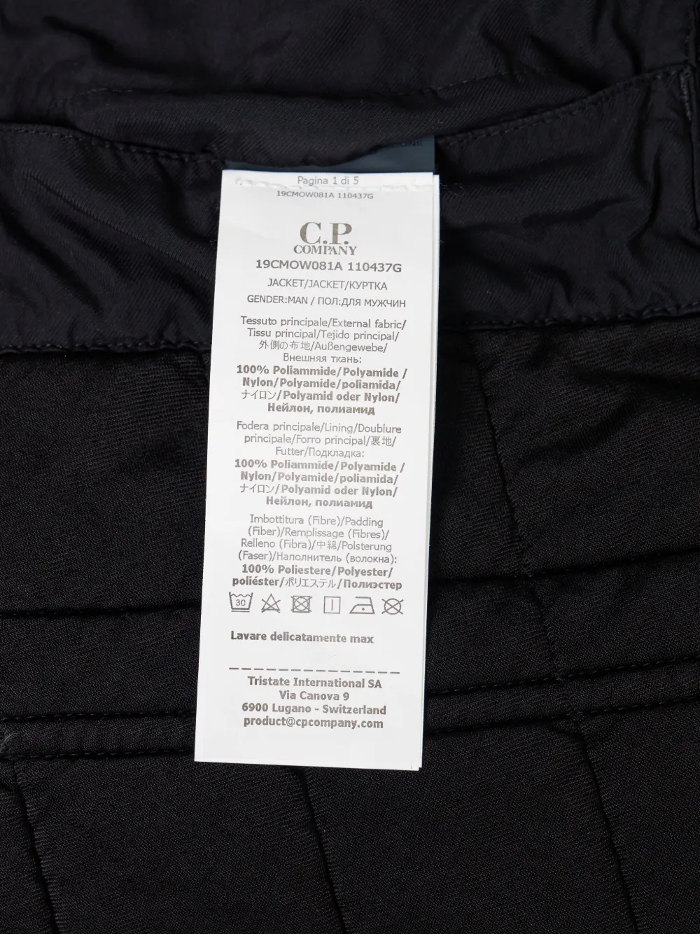 C.P. Company goggle hooded quilted jacket Zwart