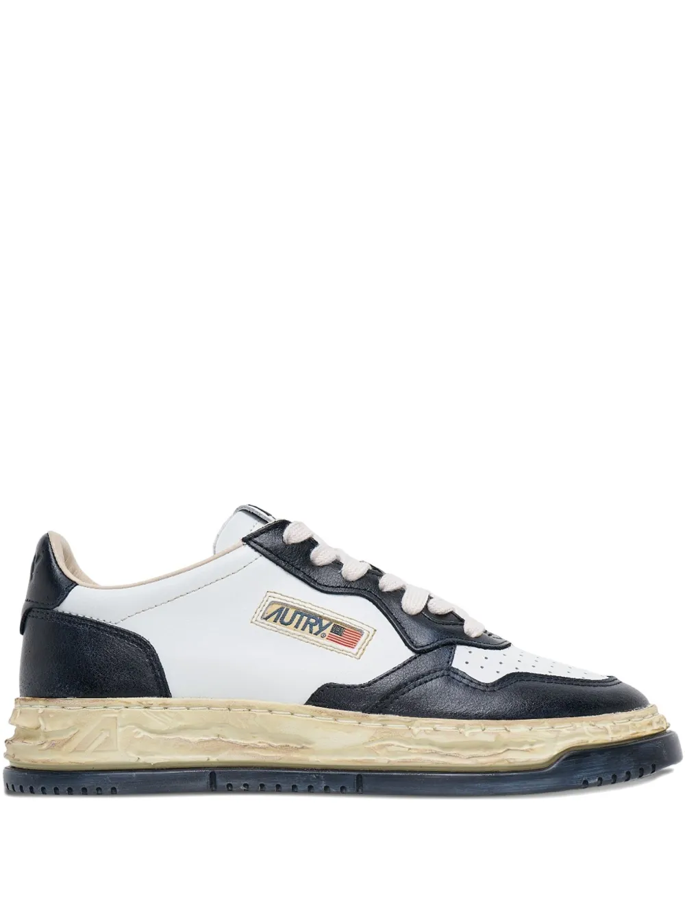 Maison MIHARA YASUHIRO x Autry Medalist leather sneakers | White | Image 1