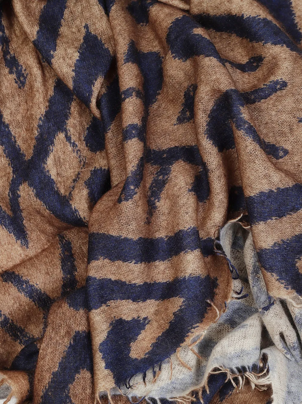 Altea abstract-print cashmere scarf - Bruin