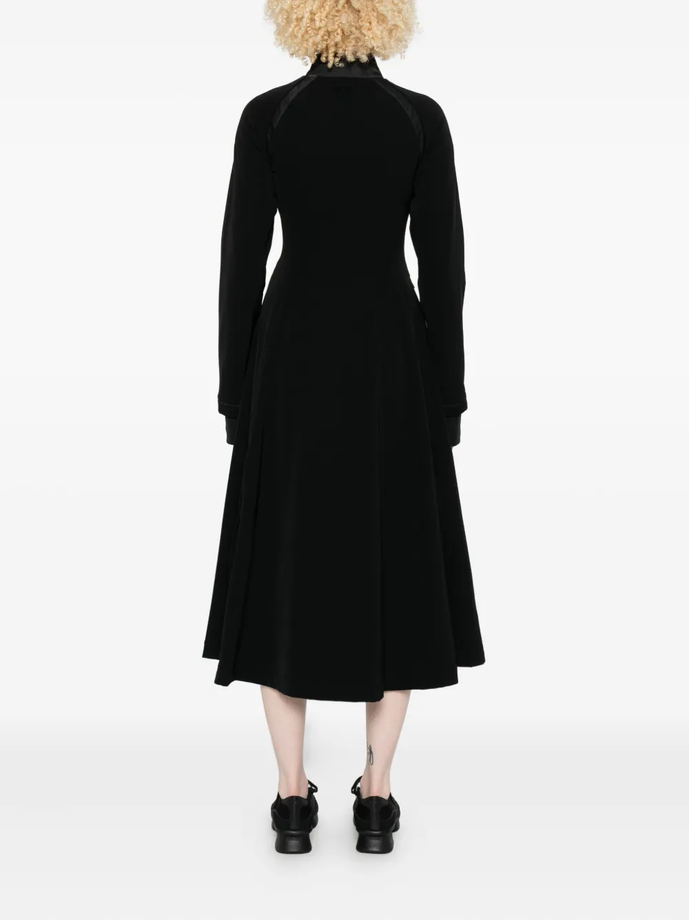 Y-3 Geplooide midi-jurk met gewatteerd detail Zwart