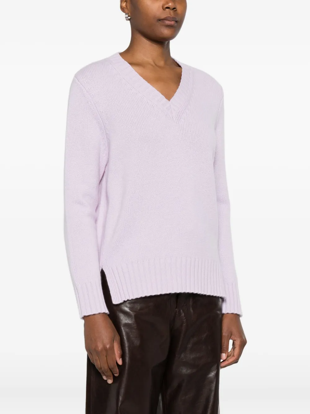 Purotatto V-neck Side-split Sweater In Purple