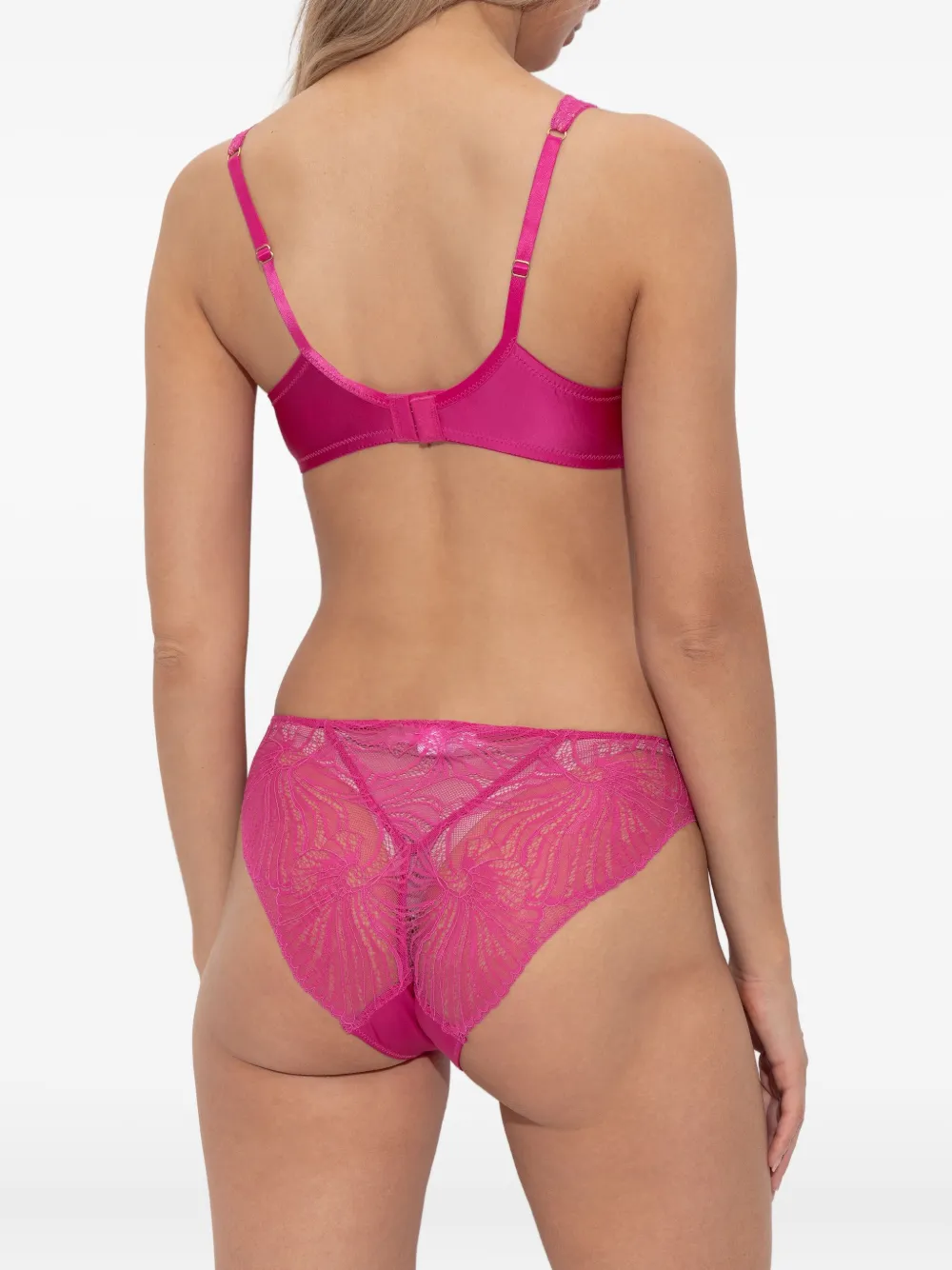 Hanro Lilith Lace Briefs In Pink
