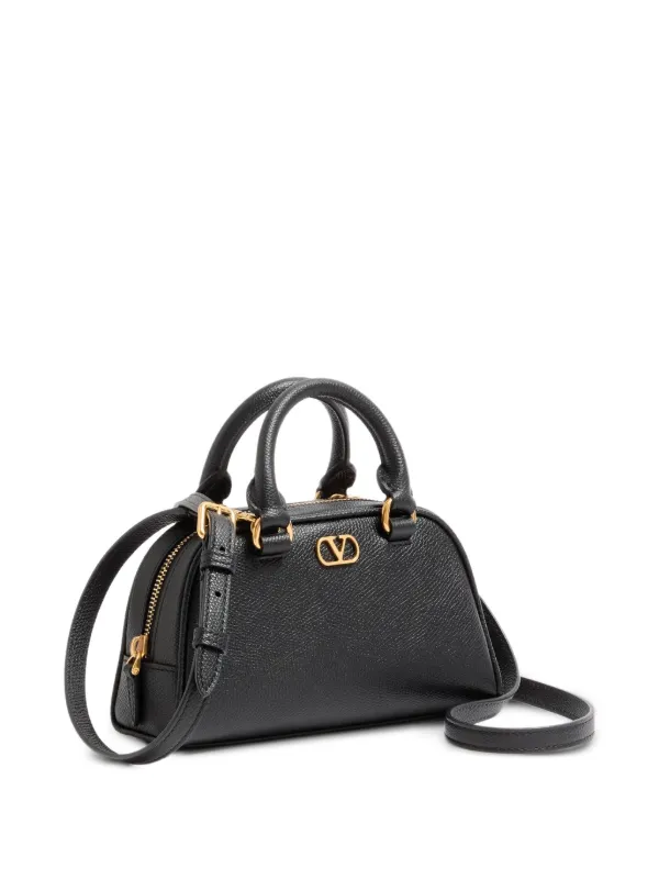 VALENTINO GARAVANI　ハンドバッグ　黒 Valentino Garavani VLogo Signature Grained Leather Tote Bag