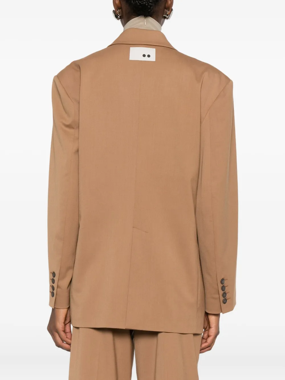 The M Double-breasted Buttoned Jacket In Nude